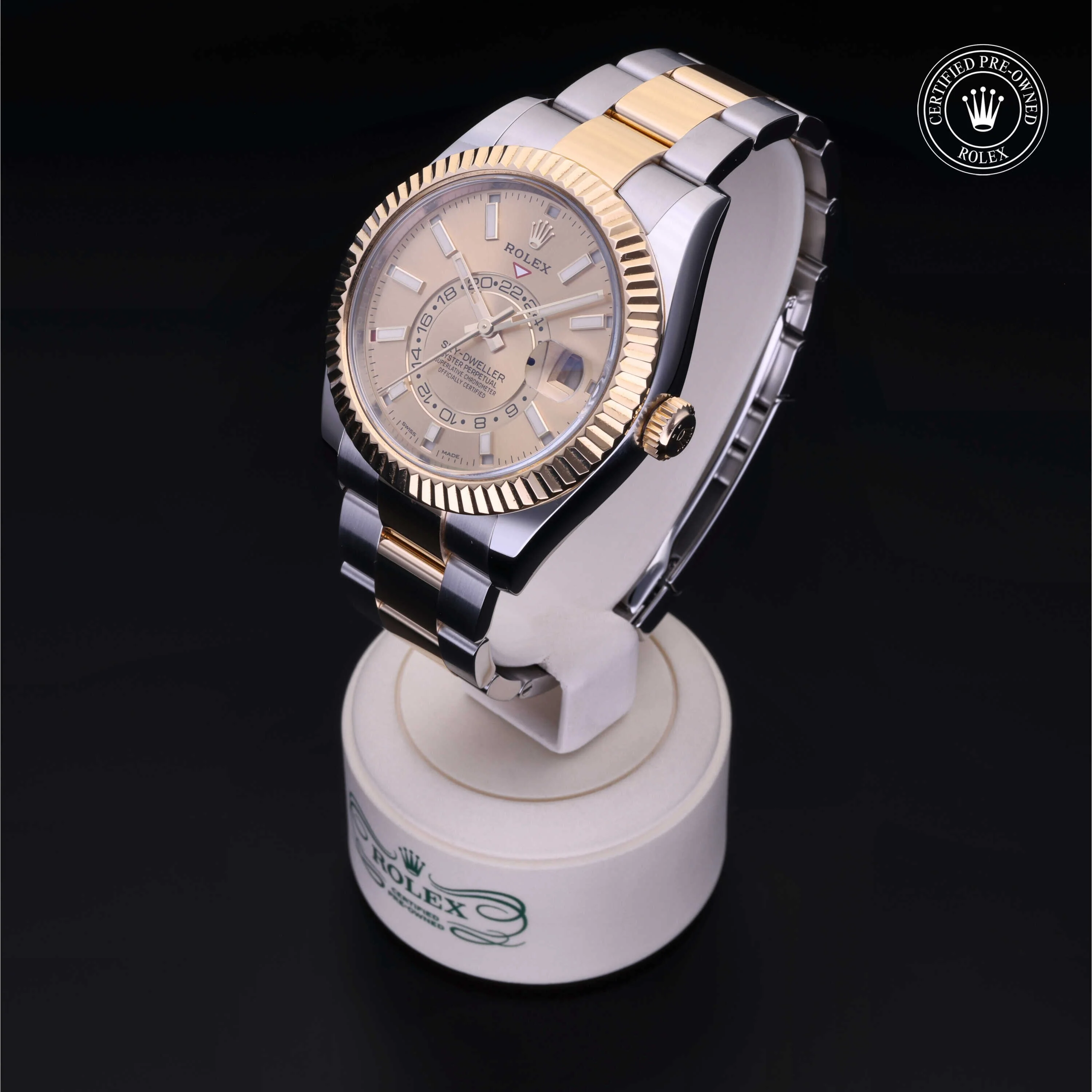 Sky-Dweller | 42mm, Two-Tone Steel & 18K Yellow Gold, Ref. M326933 - Image 4