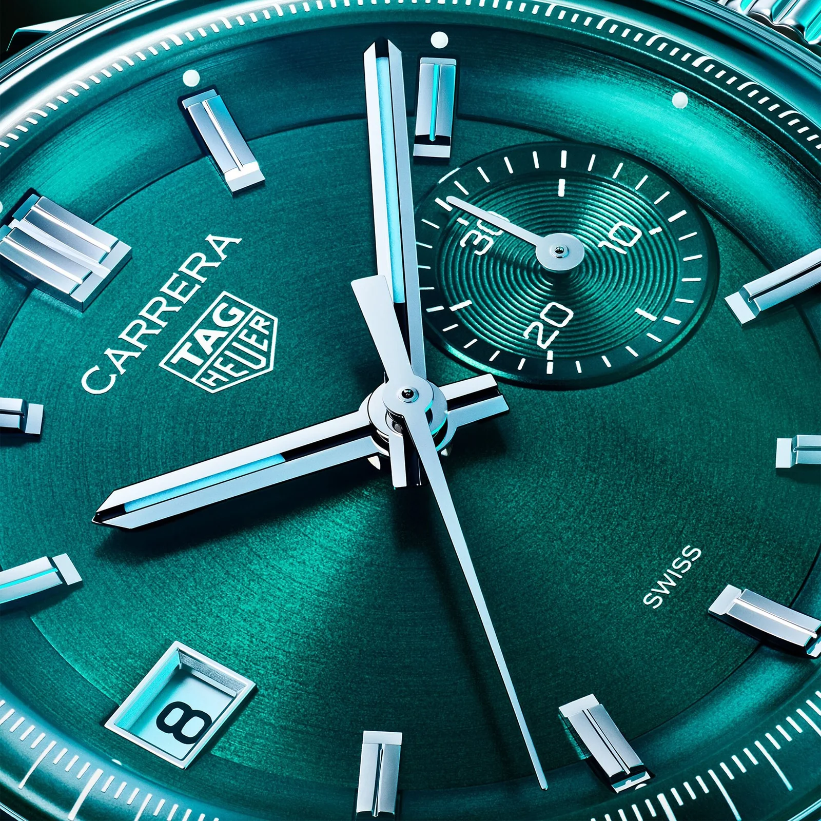Carrera Chronograph | 39mm, Steel, Alligator Leather, Green Dial - Image 9