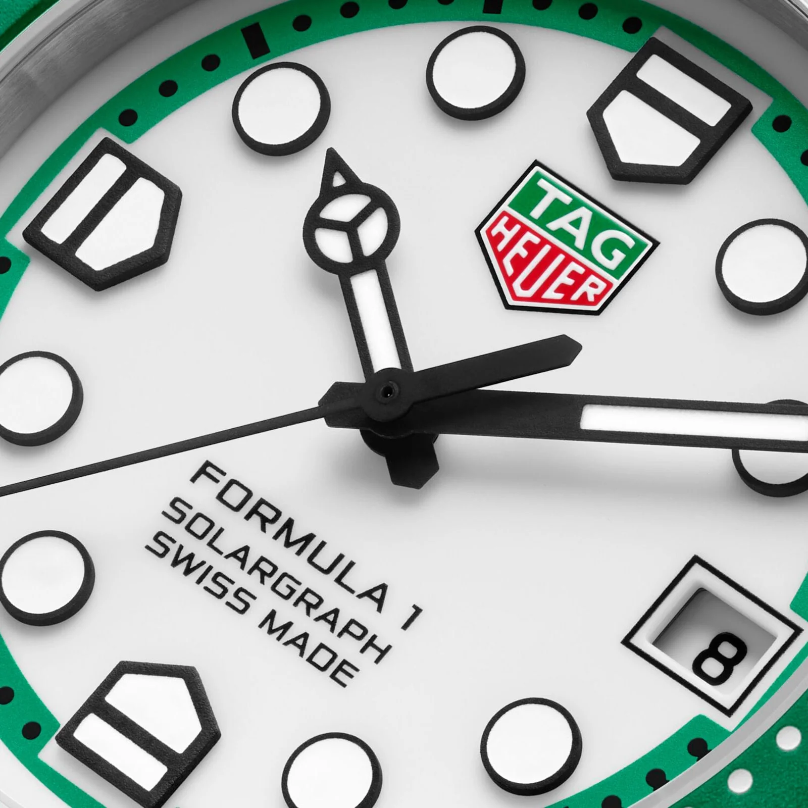 Formula 1 Solargraph | 38mm, Steel, White Dial, Green Bezel - Image 3