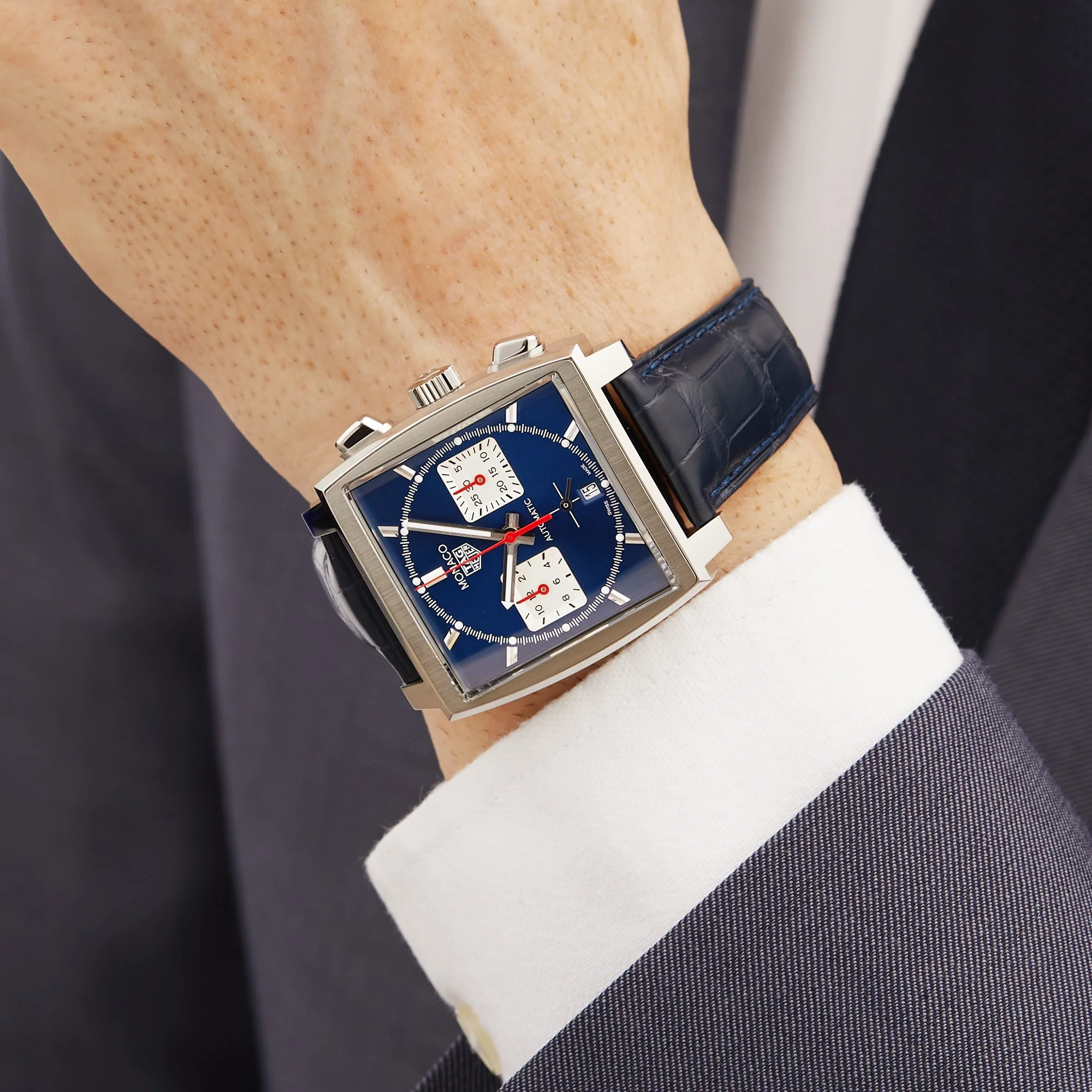 Monaco Chronograph | 39mm, Steel, Alligator Leather, Blue Dial - Image 4