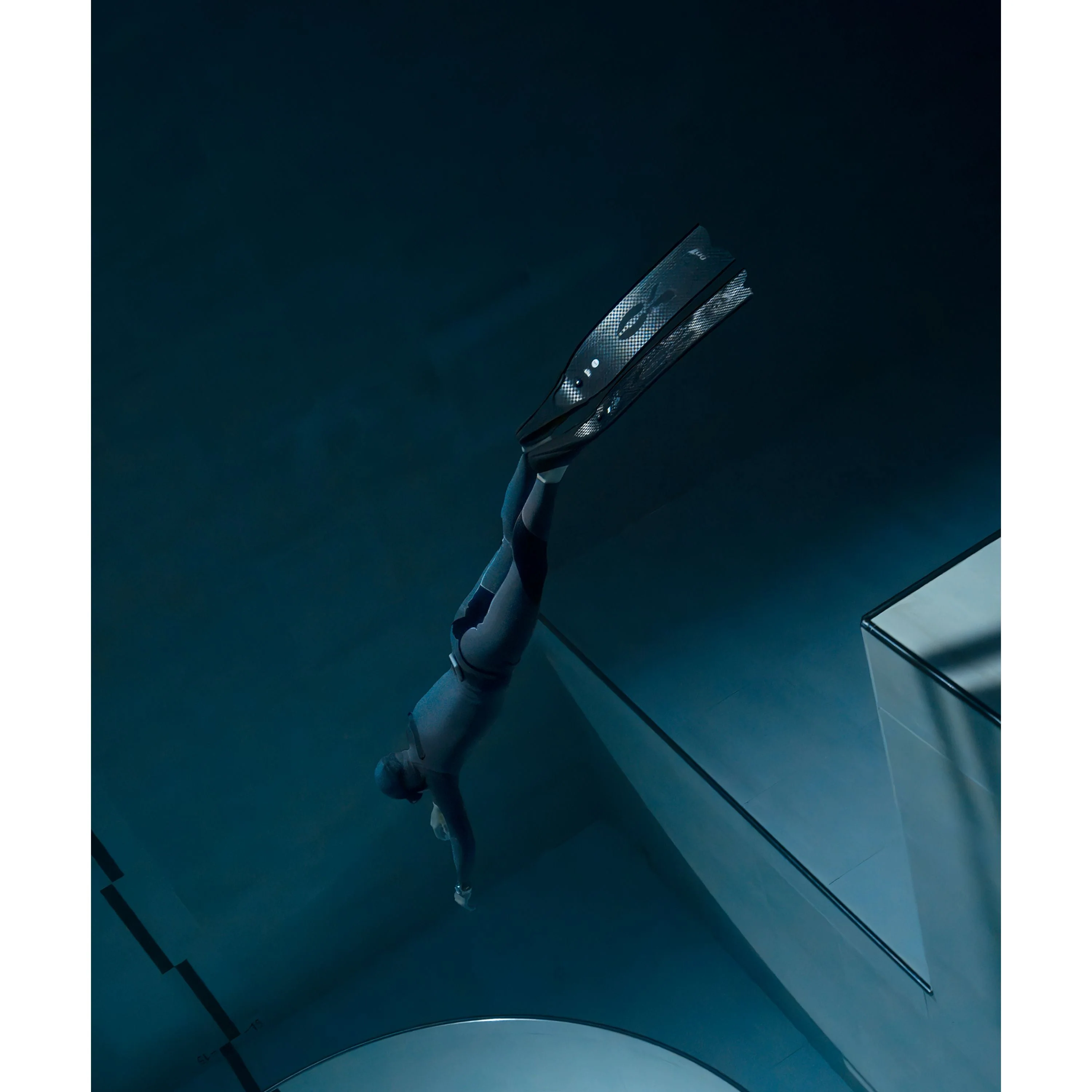 Deepwater Reef 200 | 41mm, Steel, Black Dial - Image 6