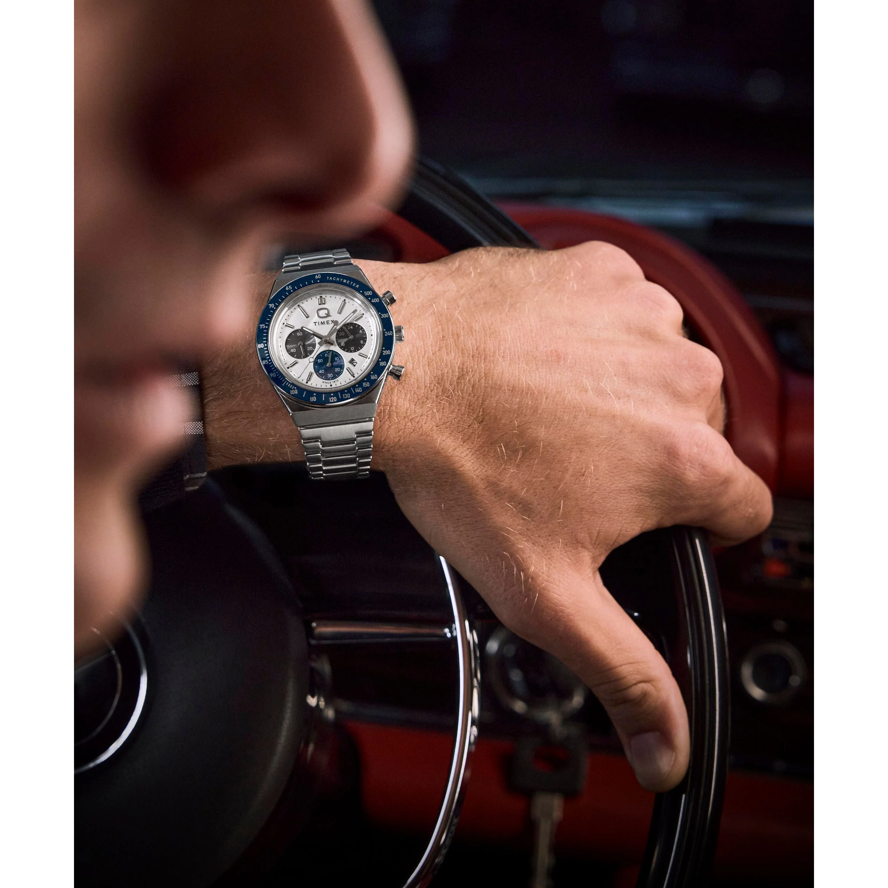 Q Chronograph | 40mm, Steel, White Dial - Image 7