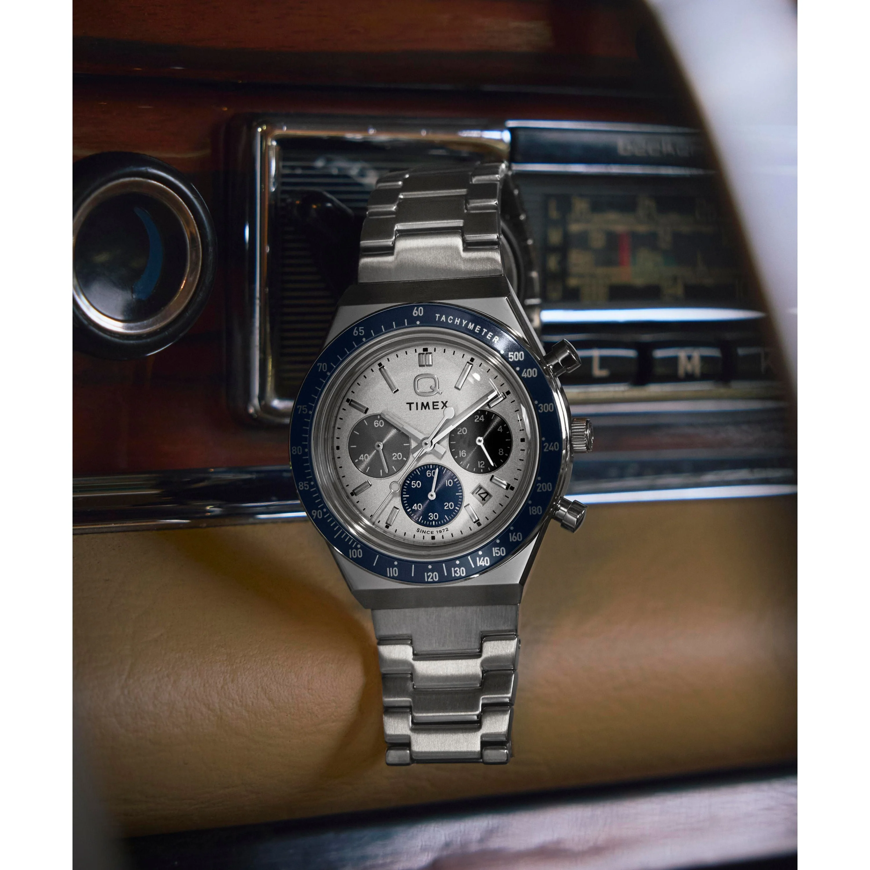 Q Chronograph | 40mm, Steel, White Dial - Image 8