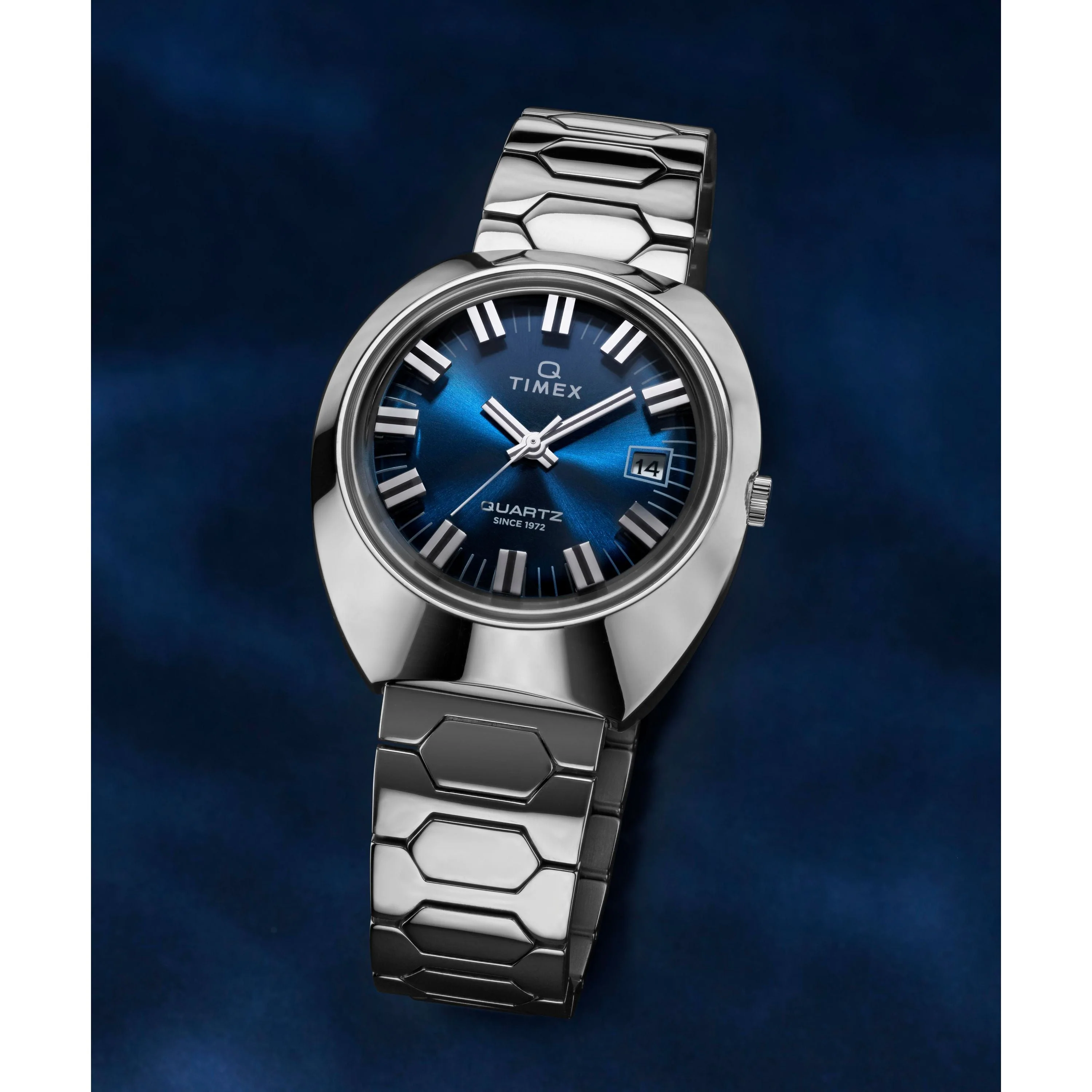 Q 1972 Time Machine Reissue | 39mm, Steel, Blue Dial - Image 6