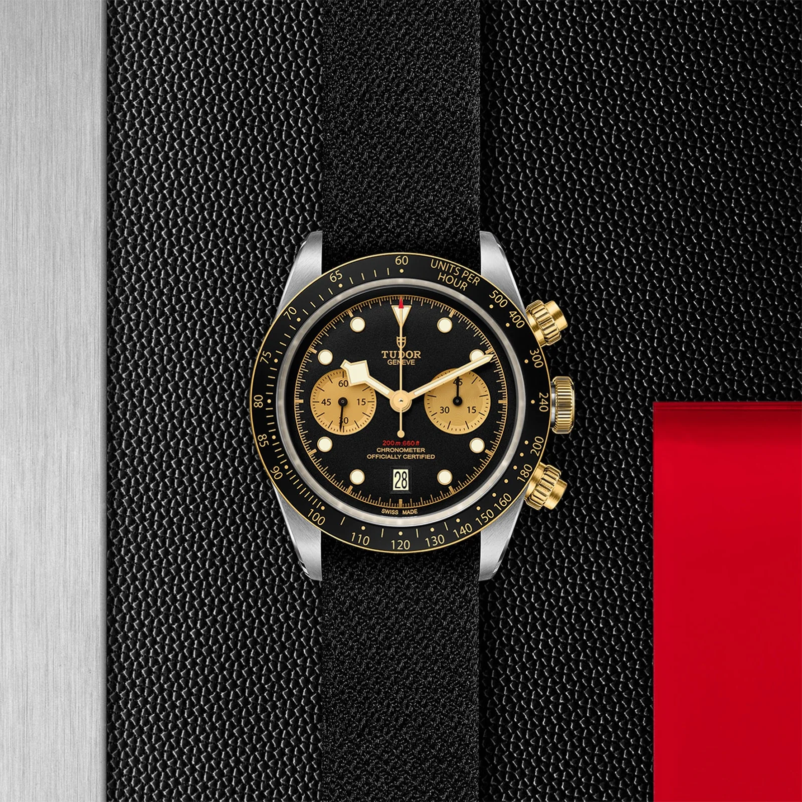 Black Bay Chrono S&G | 41mm, Two-Tone Steel & 18K Yellow Gold, Fabric, Black Dial - Image 4