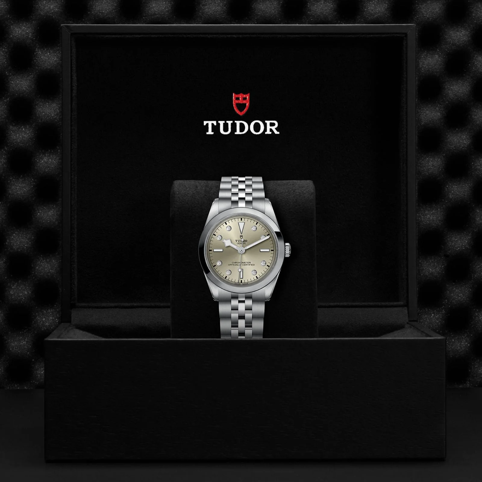Black Bay One 36 | 36mm, Steel, Diamond Champagne Dial - Image 5