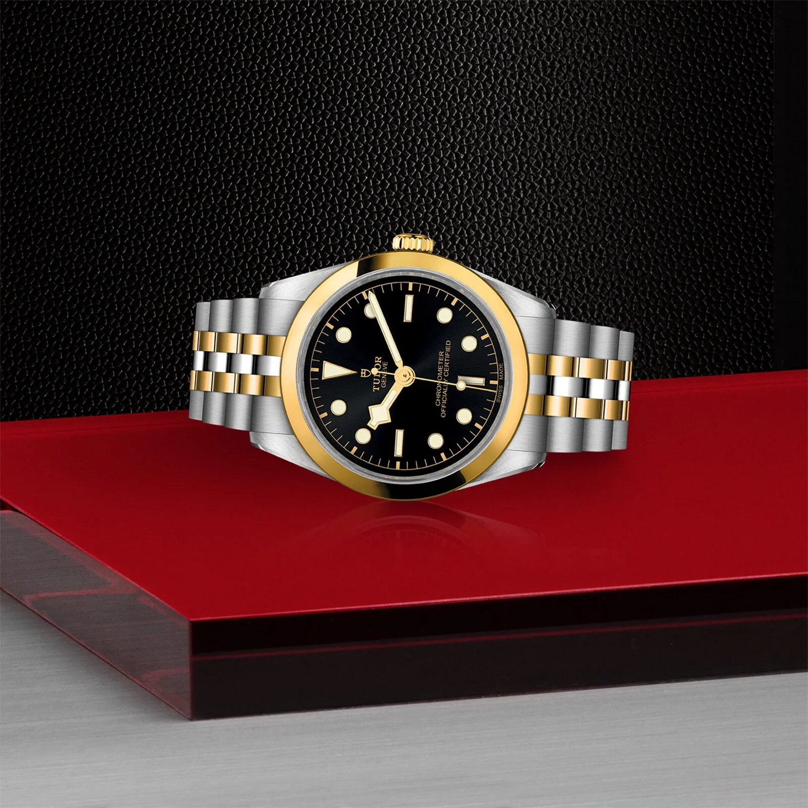 Black Bay One 36 S&G | 36mm, Two-Tone Steel & 18K Yellow Gold, Black Dial - Image 3