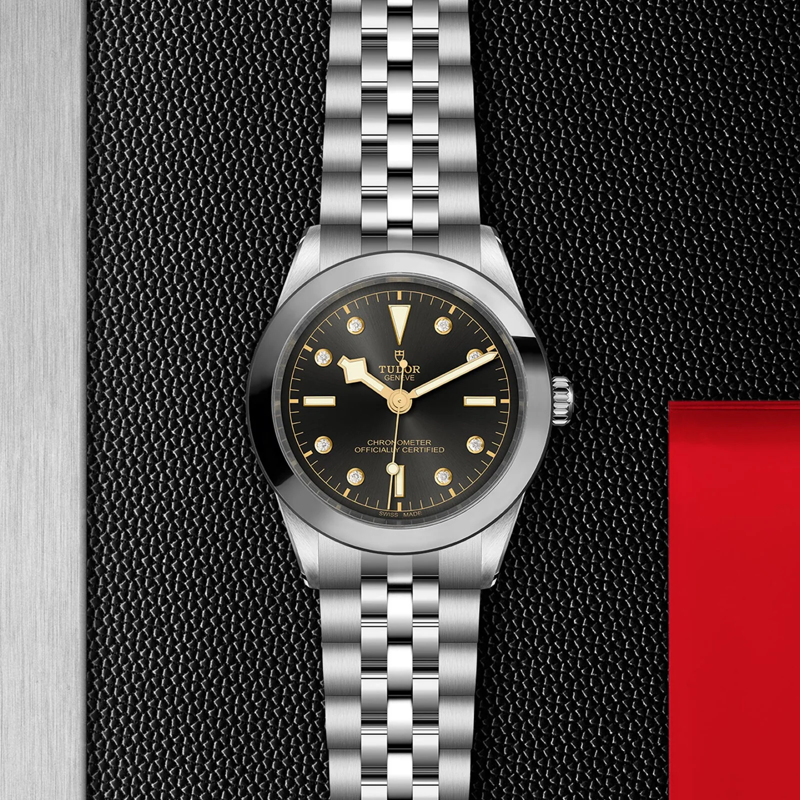 Black Bay One 39 | 39mm, Steel, Diamond Dark Grey Dial - Image 4