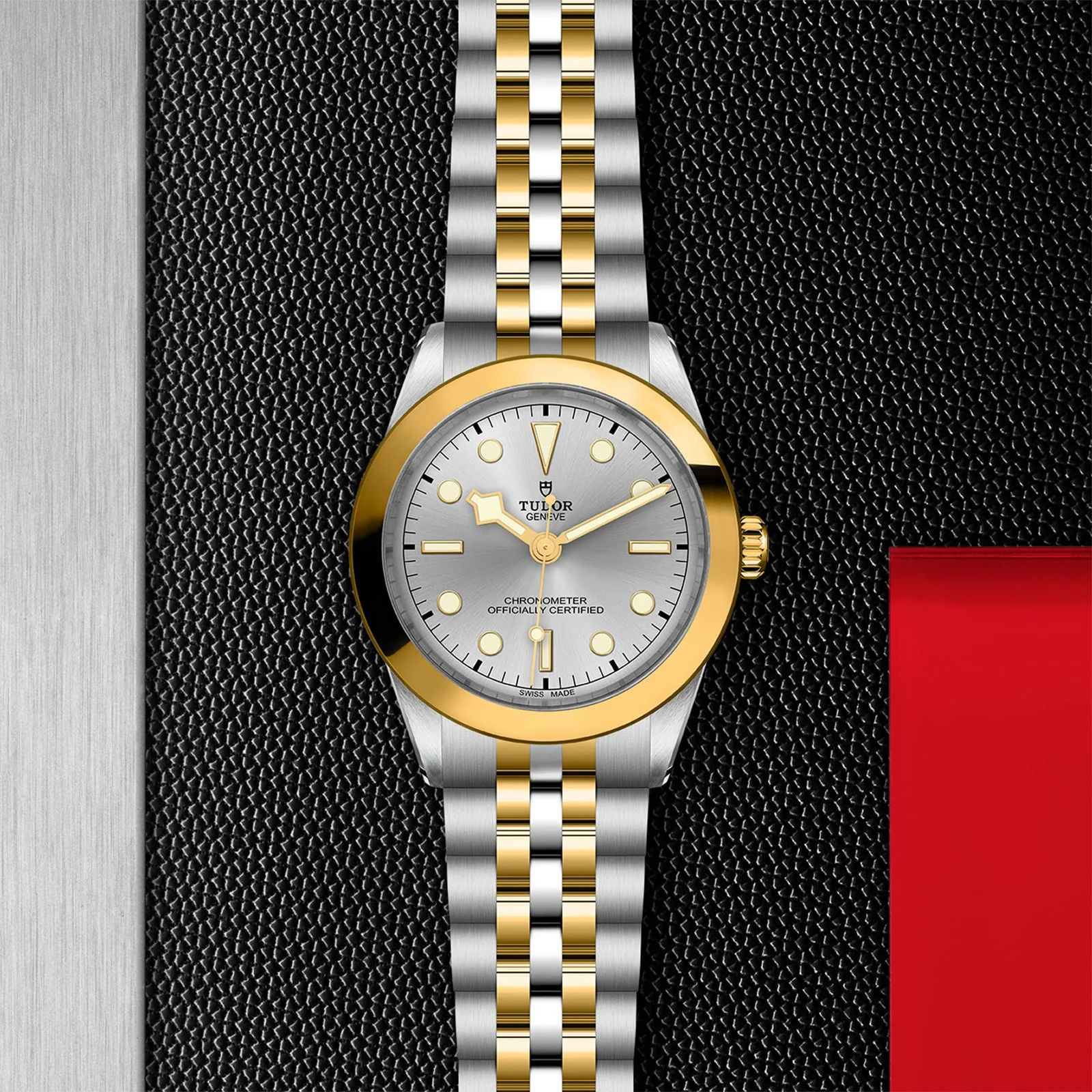 Black Bay One 39 S&G | 39mm, Two-Tone Steel & 18K Yellow Gold, Silver Dial - Image 4