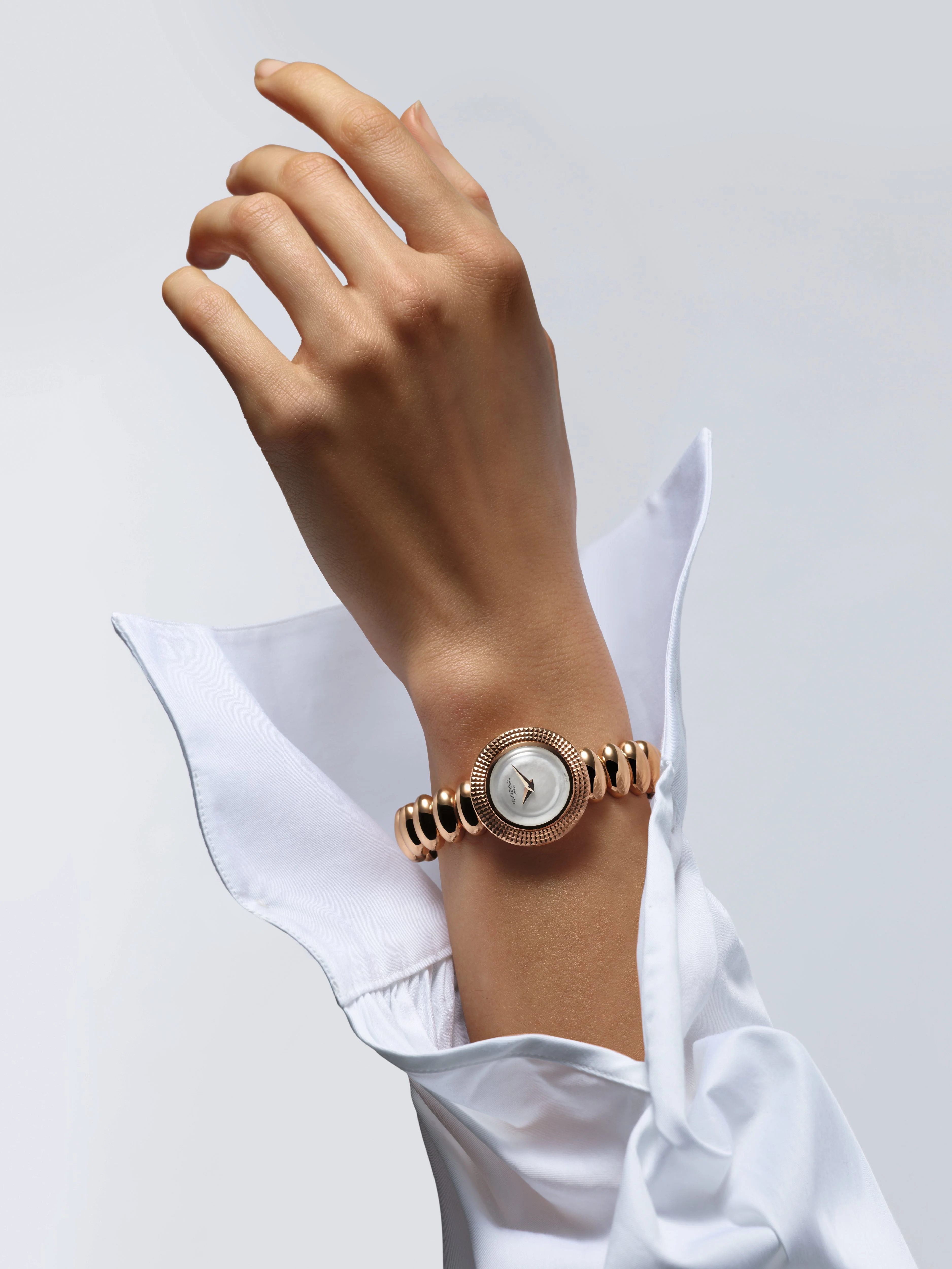 The Disco Mini | 28mm, 18K Rose Gold, White Mother of Pearl Dial - Image 6