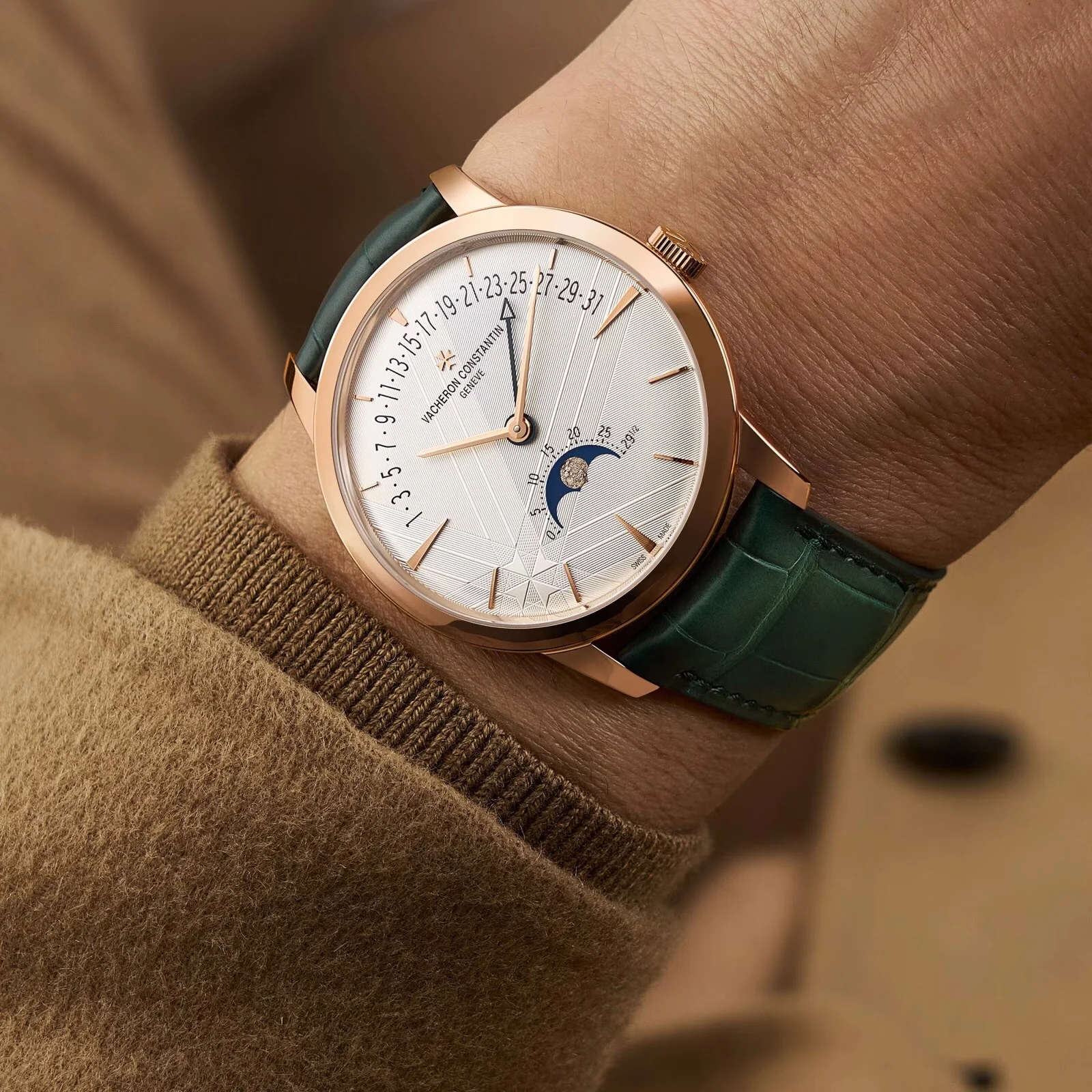 Patrimony Moon Phase Retrograde Date | 42.5mm, 18K Rose Gold, Leather, Silver Dial - Image 4